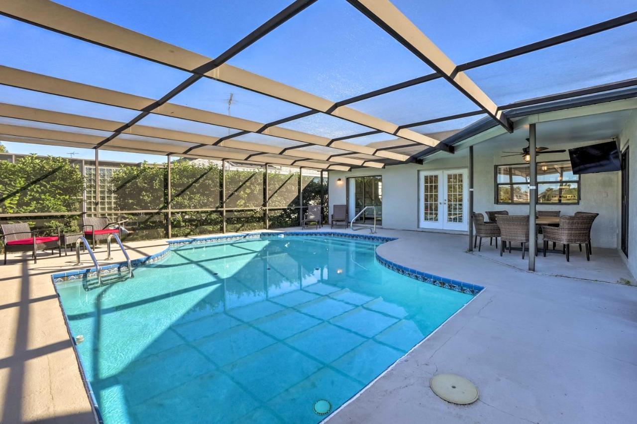 Villa Waterfront Port Richey House With Heated Pool! Exterior foto